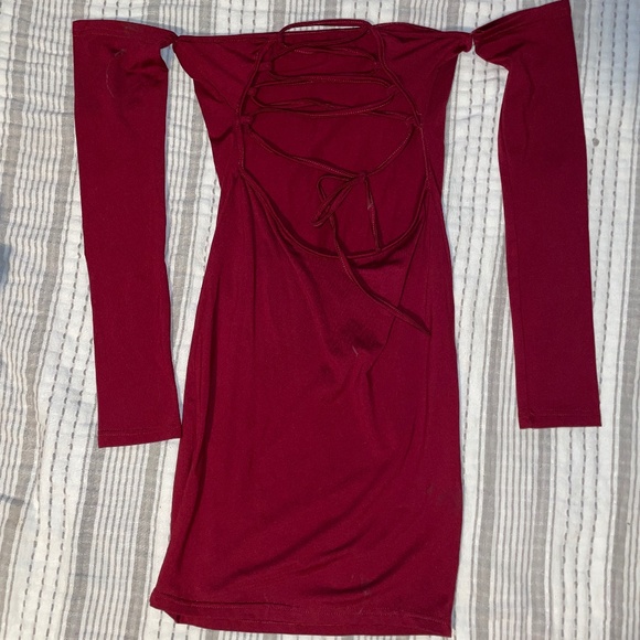 Off the Shoulder Criss Cross Cut Back Dress - Picture 2 of 2